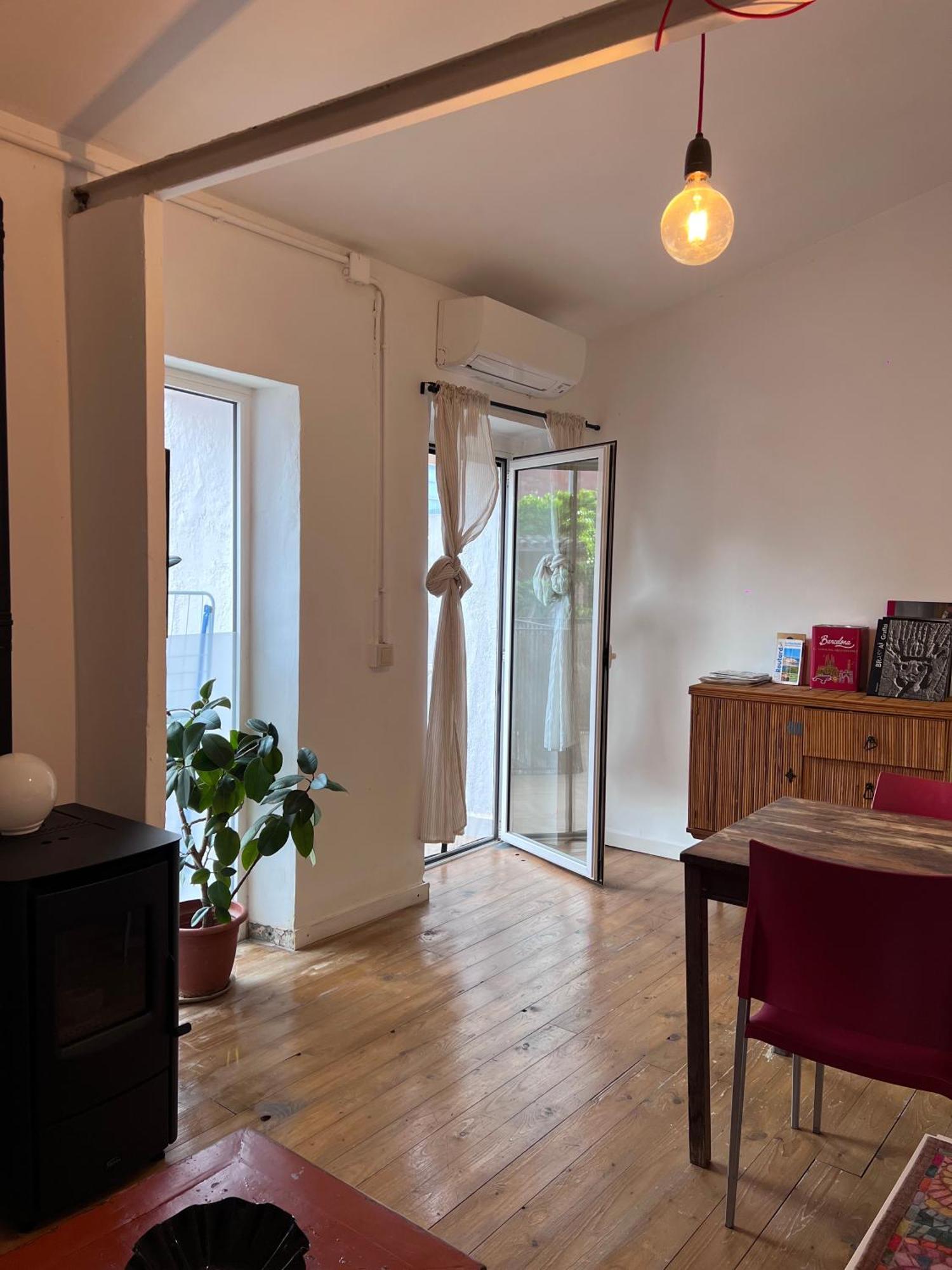 Alojamiento Con Encanto En Planta Superior Ideal Para Trabajo Y Escapadas Familiares En Montserrat Esparreguera Zewnętrze zdjęcie