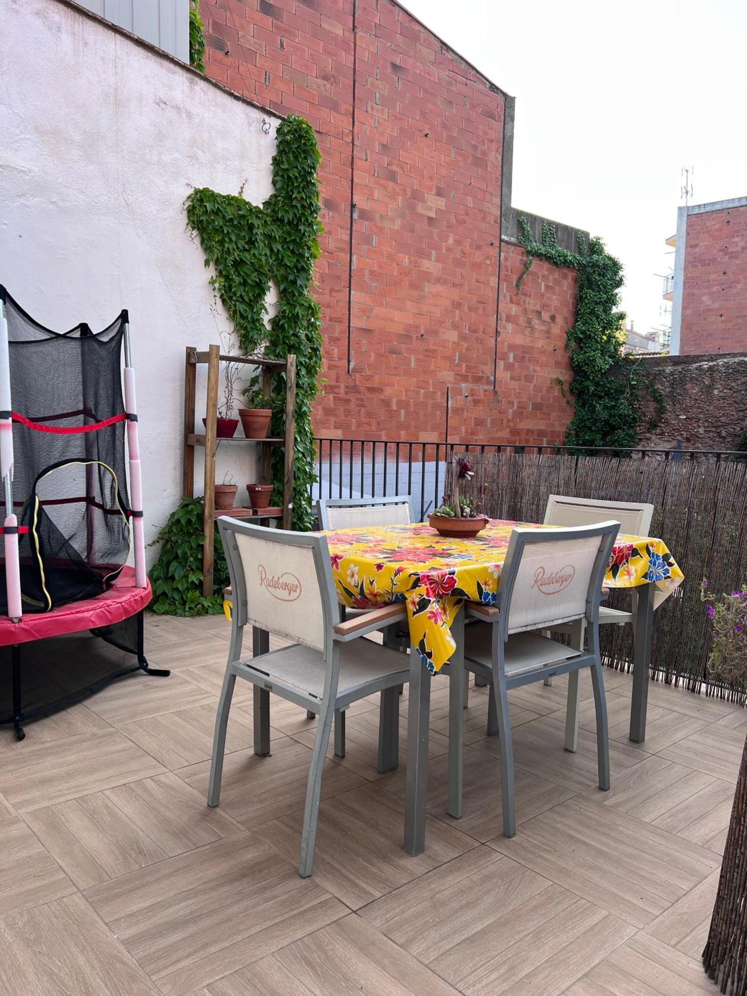 Alojamiento Con Encanto En Planta Superior Ideal Para Trabajo Y Escapadas Familiares En Montserrat Esparreguera Zewnętrze zdjęcie